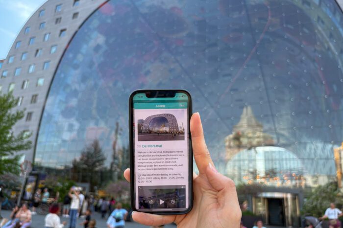 Smartphone Walking Tour Architecture Rotterdam